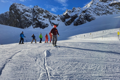 24-11-28-06-11-48-5463